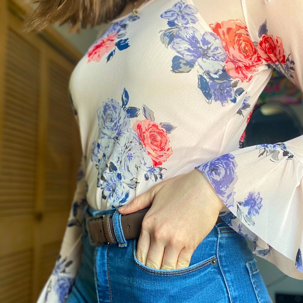 Floral see-through mesh top wish sewn-in tank